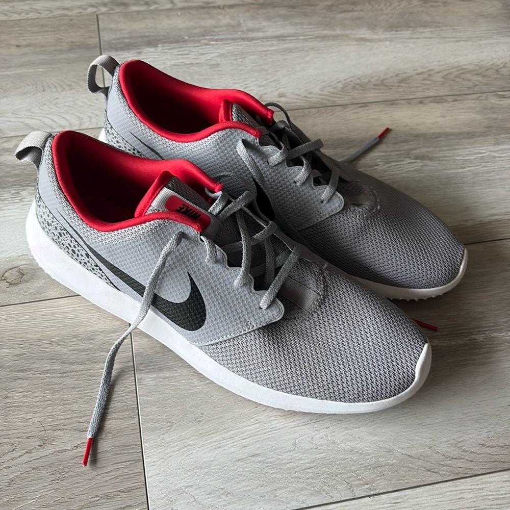 SOLD ALREADY Nike Roshe golf shoe size 13 Red Grey Golf shoe Athletic